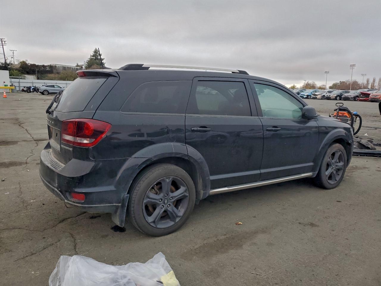 Dodge Journey Crossroad Image 2