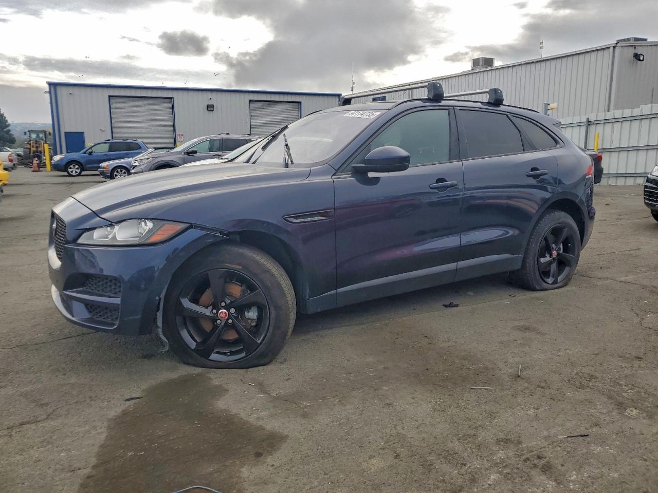 Jaguar F-PACE Premium Image 1