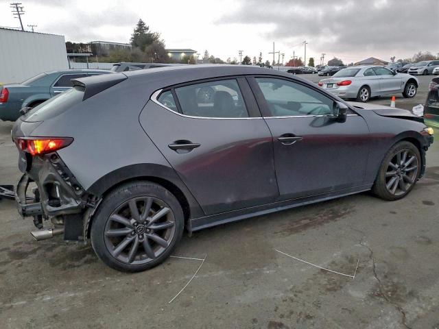 Mazda 3 Preferred Image 12