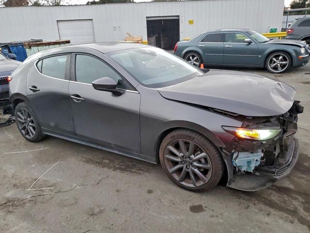 Mazda 3 Preferred Image 4