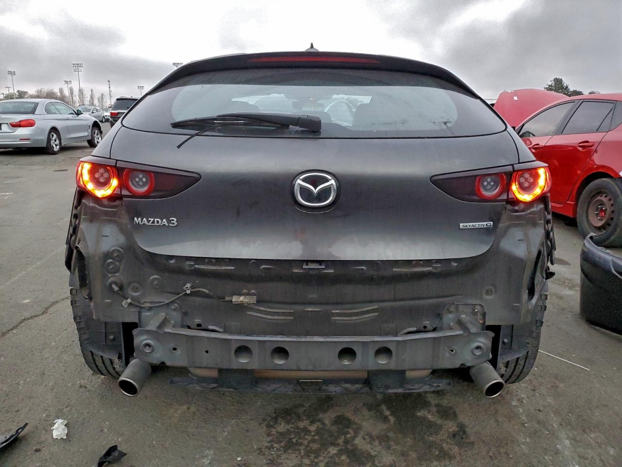 Mazda 3 Preferred Image 9