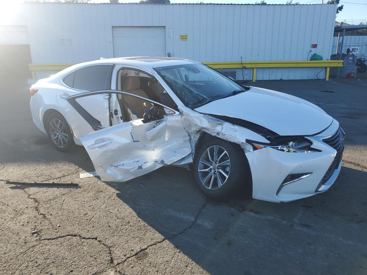 Lexus Es 300h Image 6