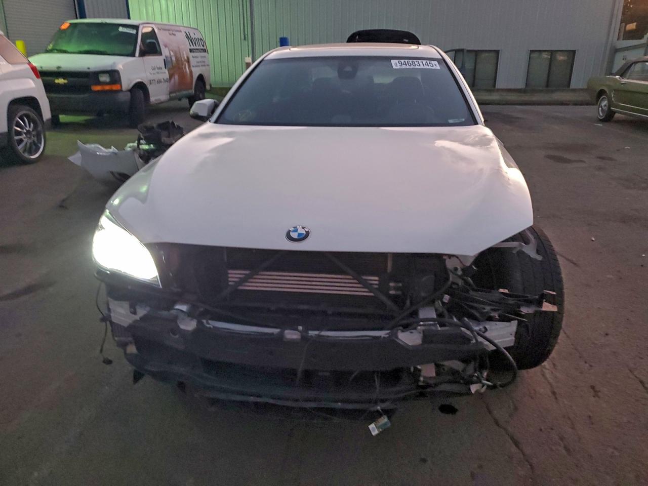 BMW 7 Series Image 3