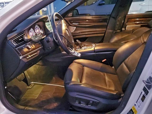 BMW 7 Series Image 6