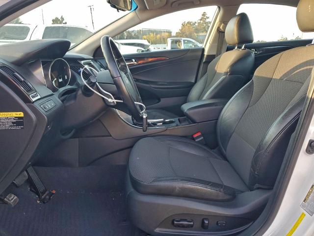 Hyundai SONATA Se Image 3