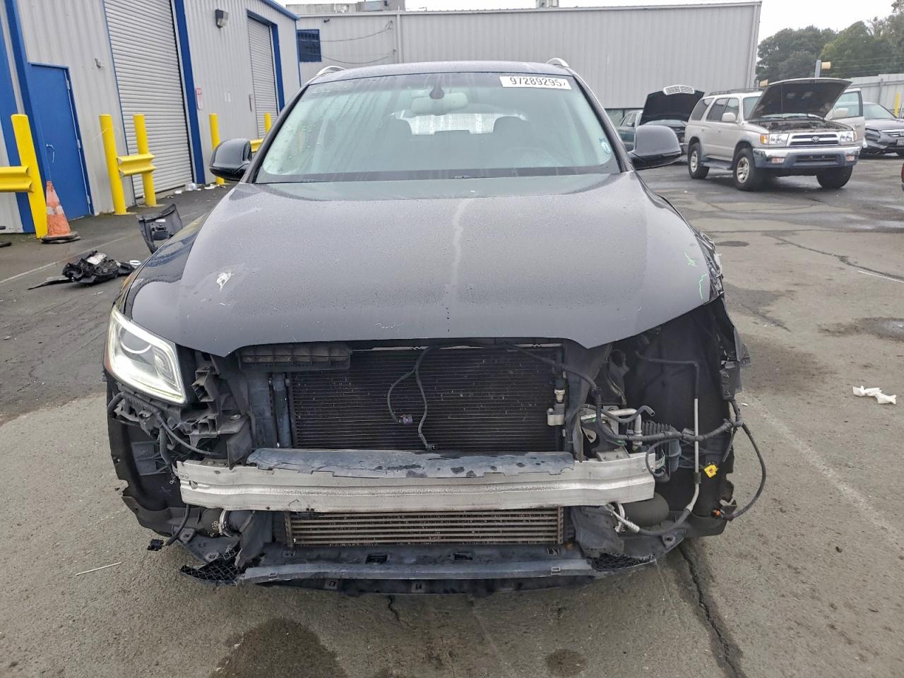 Audi Q5 Premium Plus Image 4