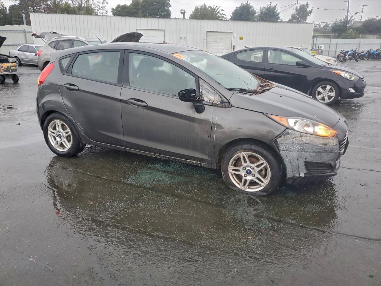 Ford Fiesta Se Image 6