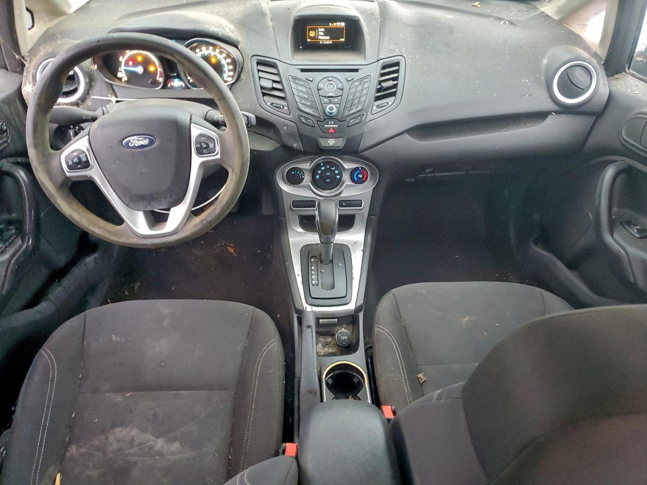 Ford Fiesta Se Image 10
