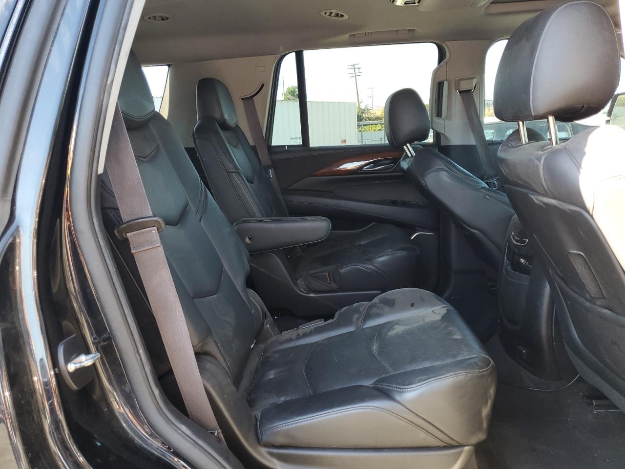 Cadillac Escalade Premium Image 6