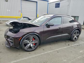 Salvage Porsche Macan