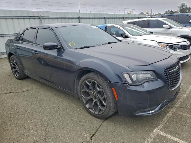 Chrysler 300 S Image 12