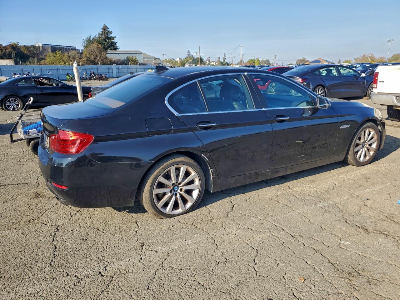 BMW 5 Series I Image 8