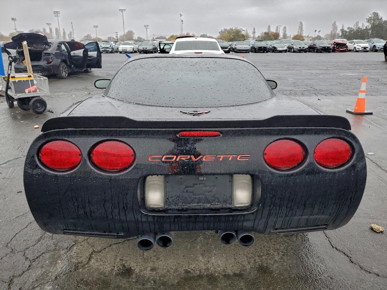 Chevrolet Corvette Image 4