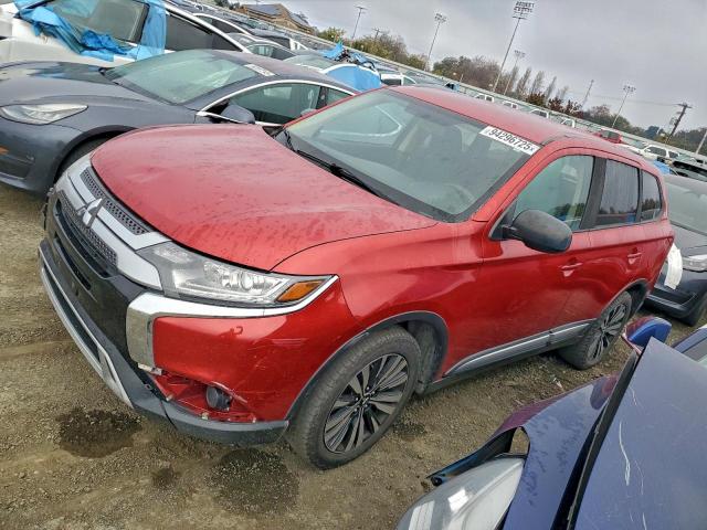  Salvage Mitsubishi Outlander