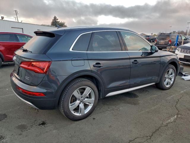 Audi Q5 Premium Plus Image 3