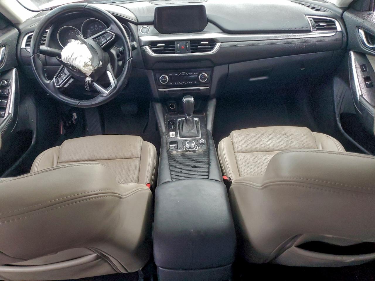 Mazda 6 Touring Image 8