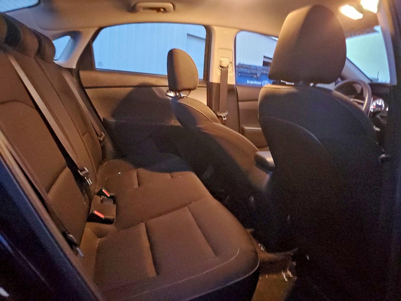 Kia Forte Fe Image 9