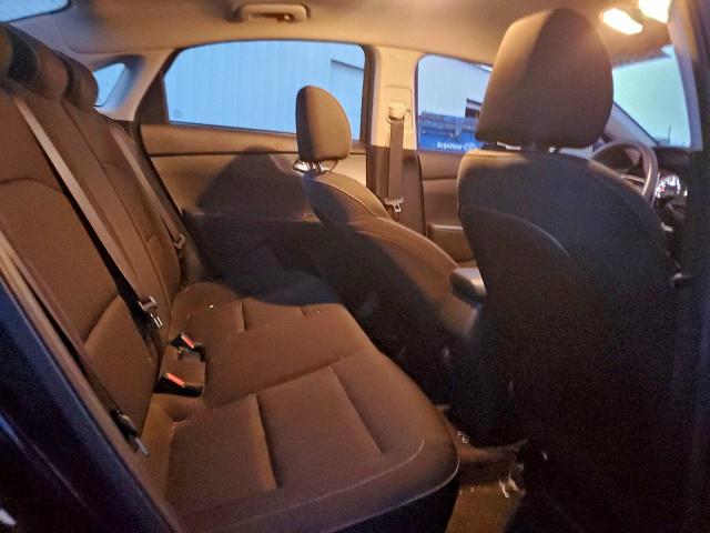 Kia Forte Fe Image 9