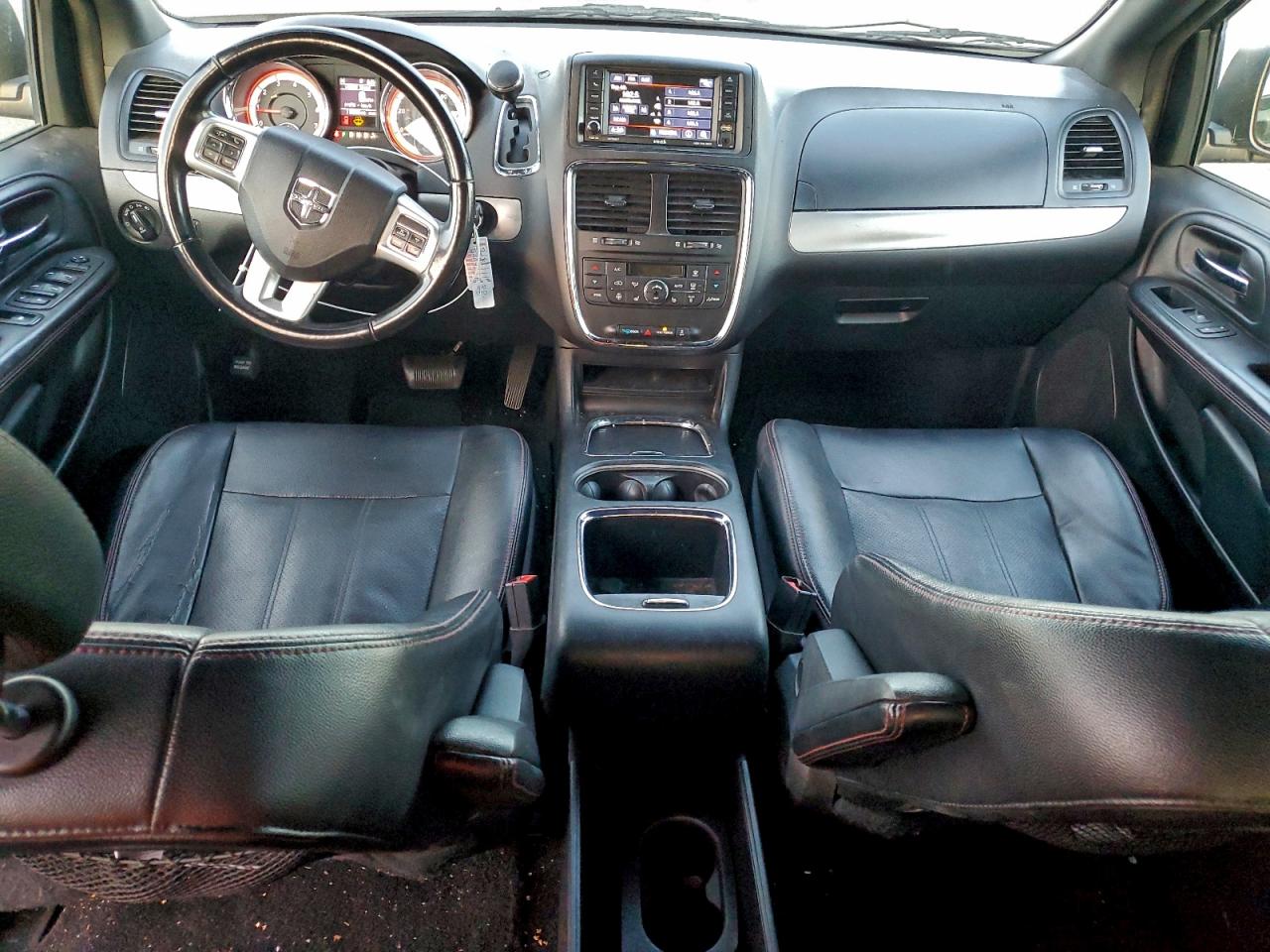 Dodge Caravan Gt Image 2