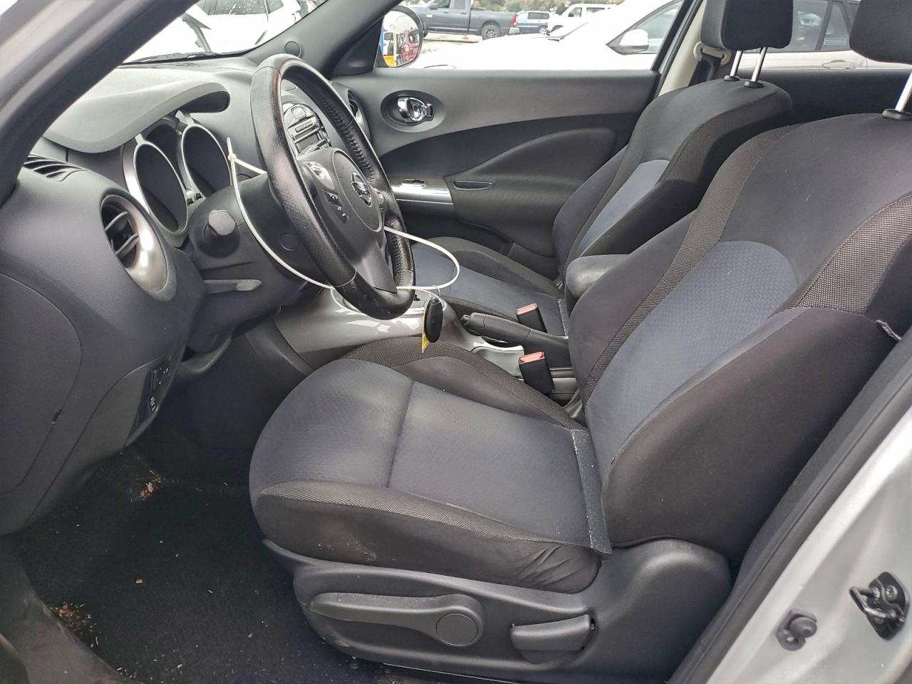 Nissan JUKE S Image 6