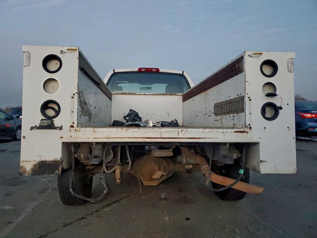 Dodge Ram 2500 St Image 4