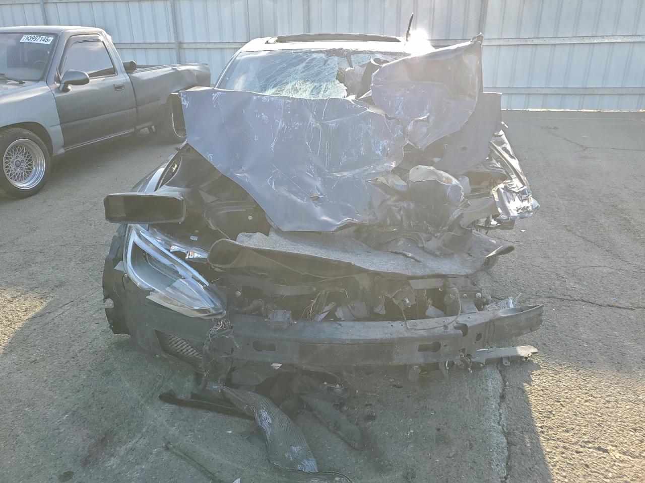 Tesla Model S Image 5