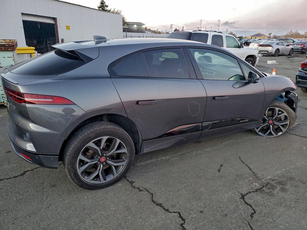 Jaguar I-PACE Se Image 2