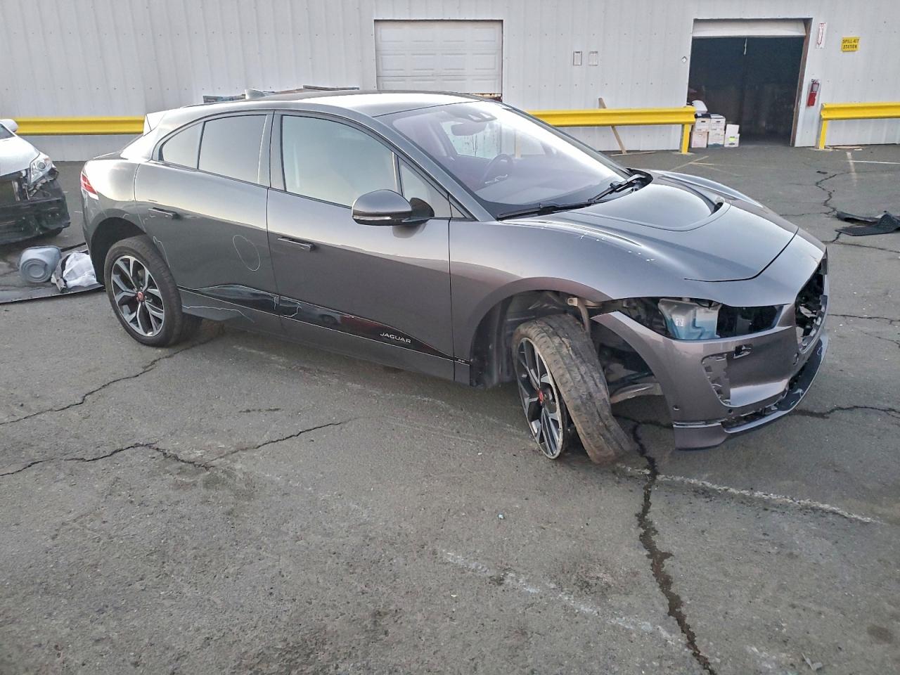 Jaguar I-PACE Se Image 9