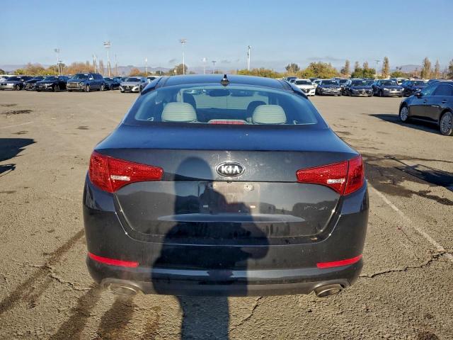 Kia Optima Ex Image 10