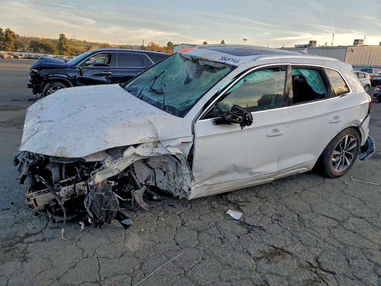 Audi Q5 Premium Plus 45 Image 1