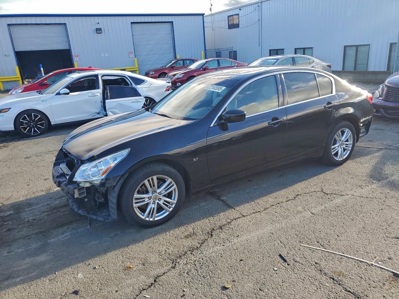 INFINITI Q40 Image 1