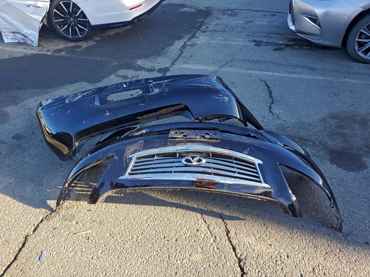 INFINITI Q40 Image 13