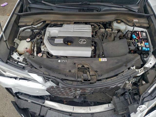 Lexus Ux 250h Image 12